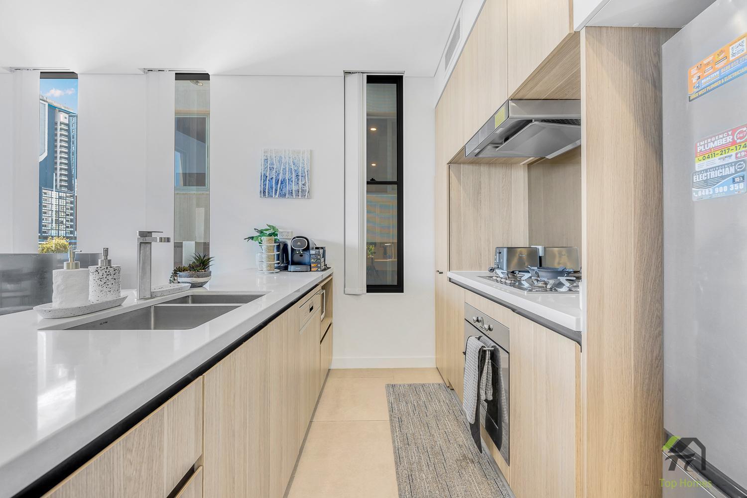 Apartment Cozy In Burwood 2b1b